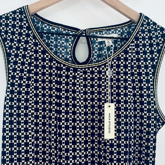 Max Studio NWT Geometric Sheath Midi Dress, Women’s Size Small, Pleated Skirt - Picture 5 of 16